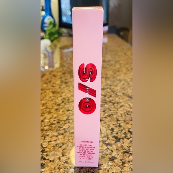 One/Size by Patrick Starr Lip Snatcher Velvet Flex Cream & Cushion Gloss Lip Duo - Picture 3 of 10